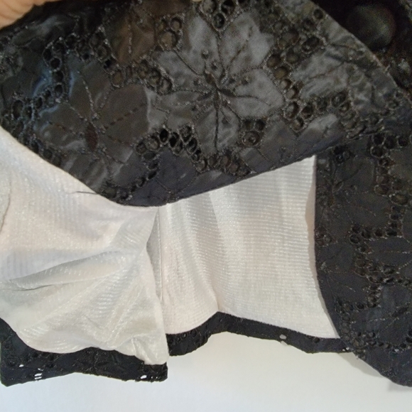 TEMPO PARIS Women Black Floral Eyelet Jacket Sz S Cropped Whimsygoth Grunge Goth - Picture 7 of 12